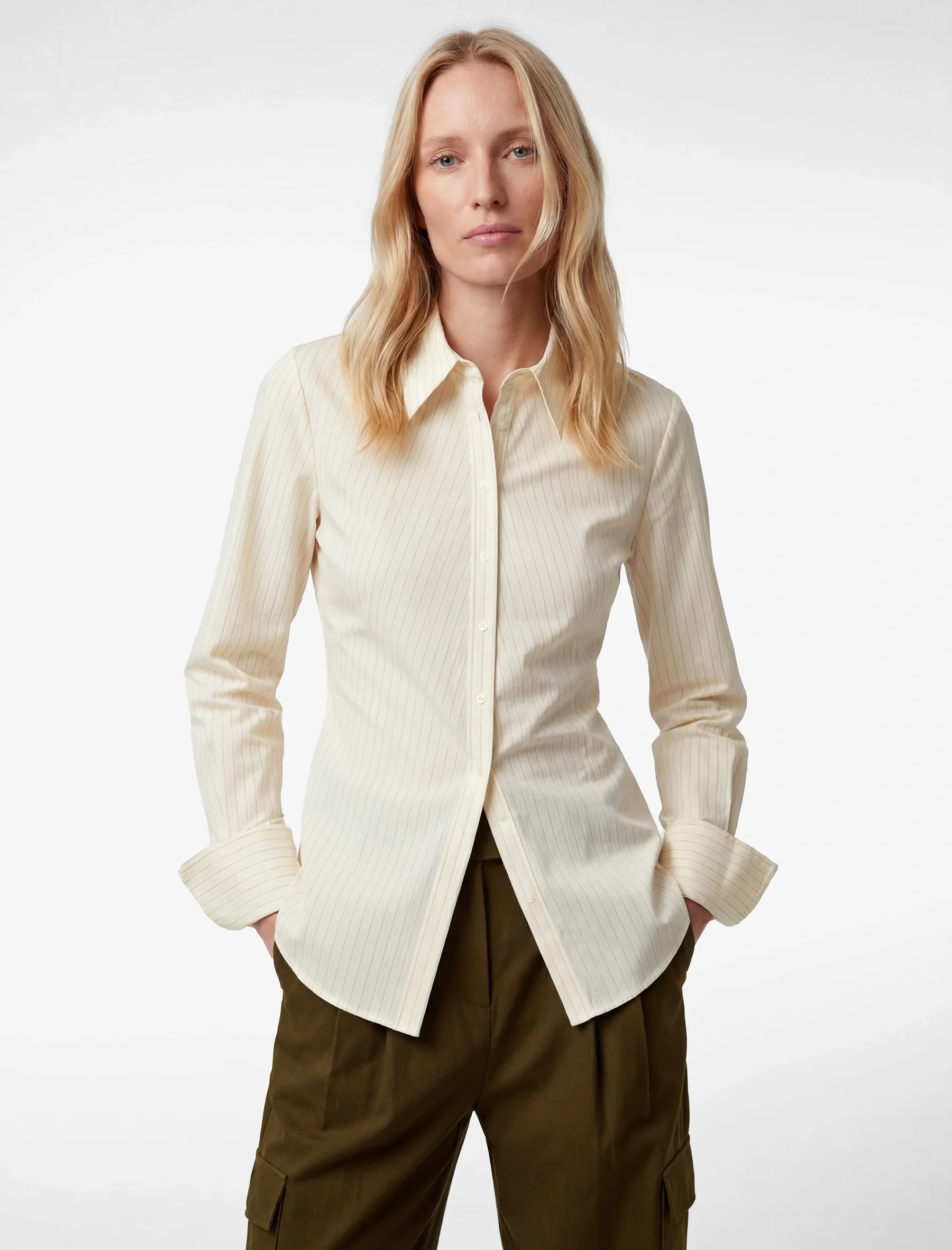 KËMISHË PËR FEMRA